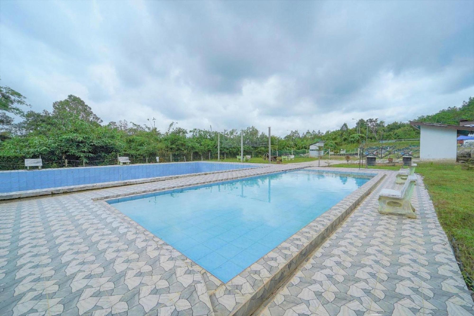 Capital O 90168 Serambi Pelangi Chalet Changlun Exterior photo